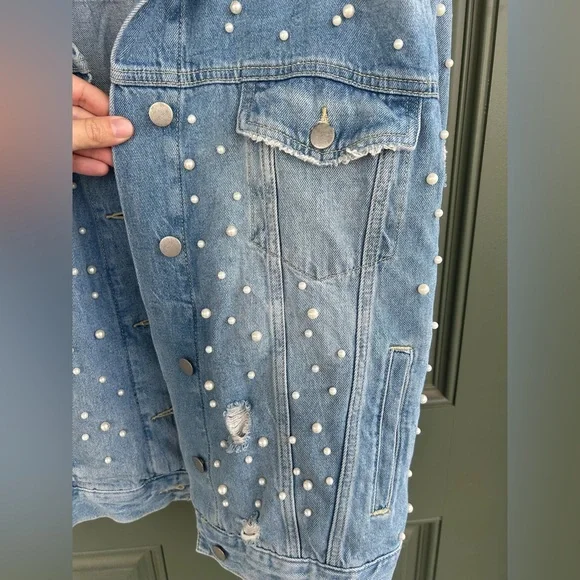 Free people - oversized Sunday funday pearl denim jacket - Picture 7 of 8